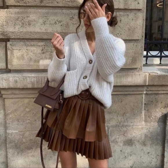 Zara Dresses & Skirts - FAUX LEATHER PLEATED SKIRT in WHISKY